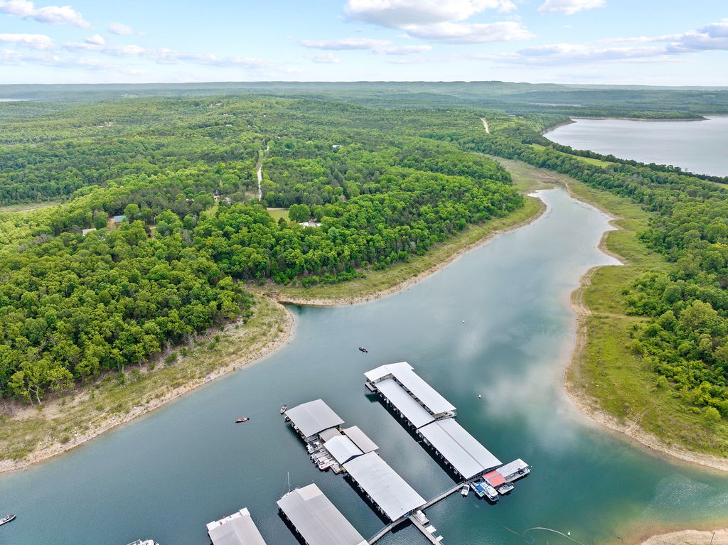 Woods Cove - Residential