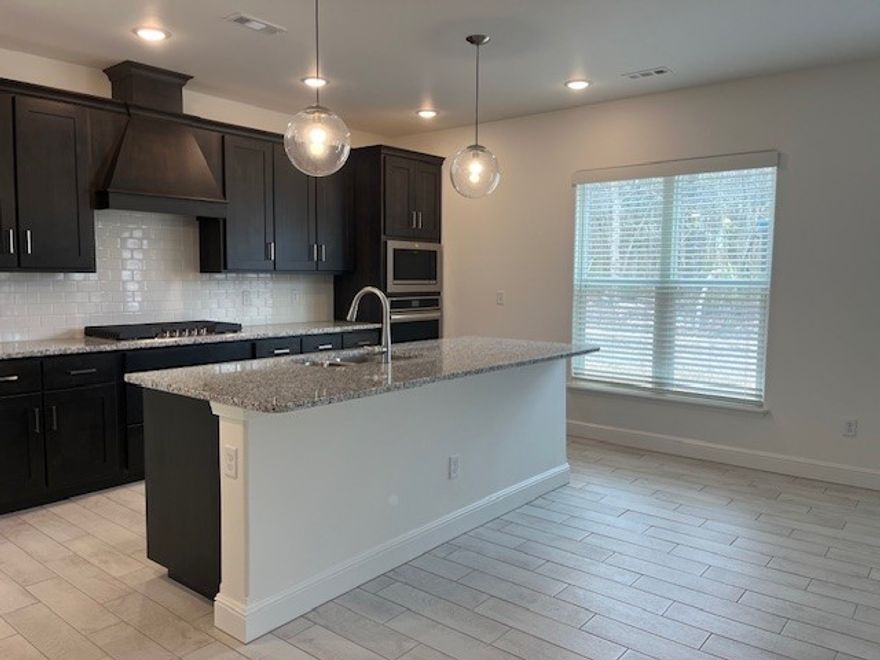 Beautiful 1 year new construction in Centerton convenient to schools! Awesome open kitchen and formal dining room! Tons of storage, second family area upstairs, would make a great game room, second living area or 4th bedroom with closet as well. Primary bedroom has an area that could be used as an office. Large walk-in closets and double vanities! Spacious kitchen with island and walk in pantry. Eat in kitchen and formal dining area. Fenced in back yard. Located in a cul-de-sac.