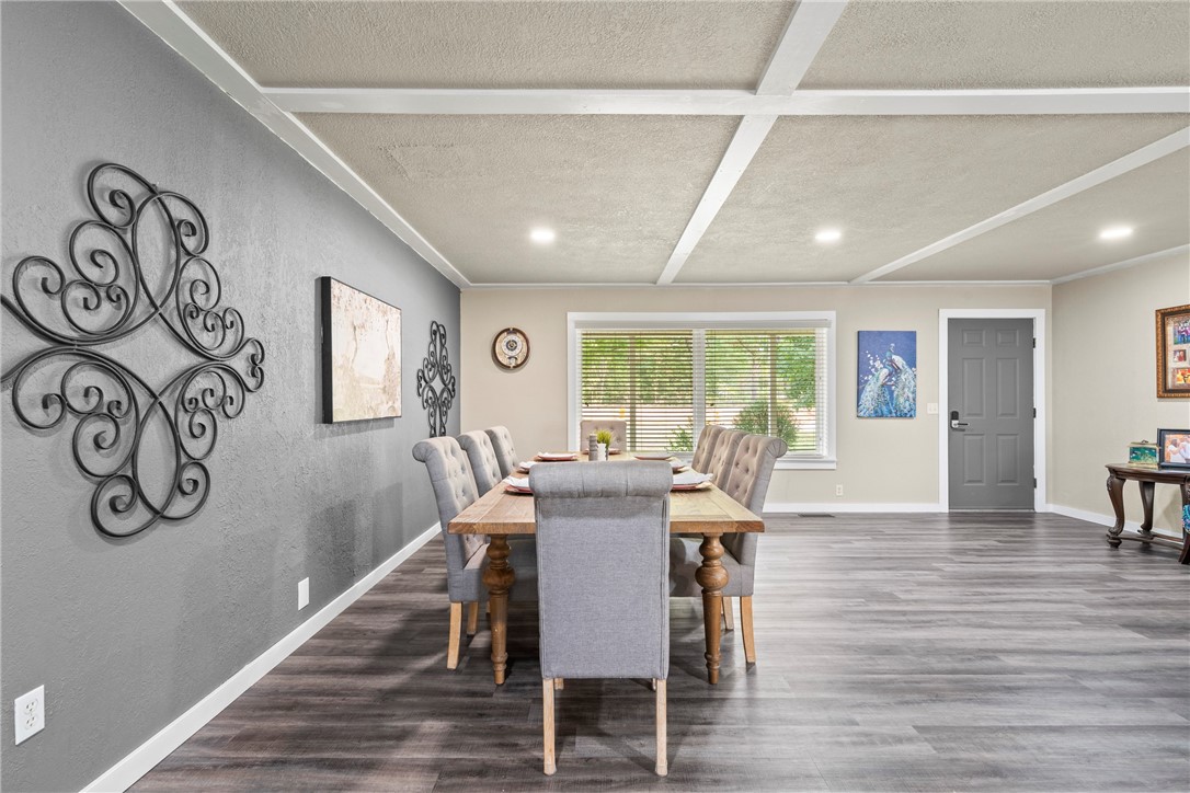 03-20-32-Gravette - Residential