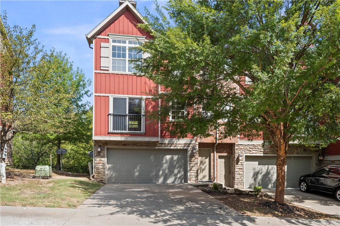 Location.Location.Location!!! Whether you are looking for a permanant residence, investment property, or a short term rental this property checks all the boxes! Super convenient to the UofA and Fayetteville High. This 2 bedroom 2 3/4 bath condo has great living space, large bedrooms, open and spacious kitchen w/ lots of cabinet space, nice appliances and includes refrigerator and washer/dryer, Large living area with a second level deck that backs up to a wooded green space for great entertaining and privacy! Hurry! This one WILL NOT last long!
