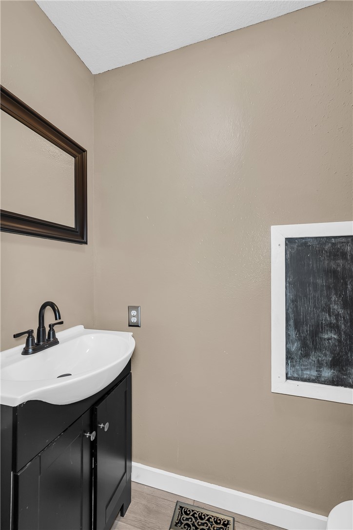 Touch Me Not Spg Estate Unit 2 Gravette - Residential