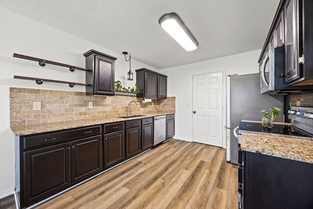 Centerpoint Sub Ph III - Residential