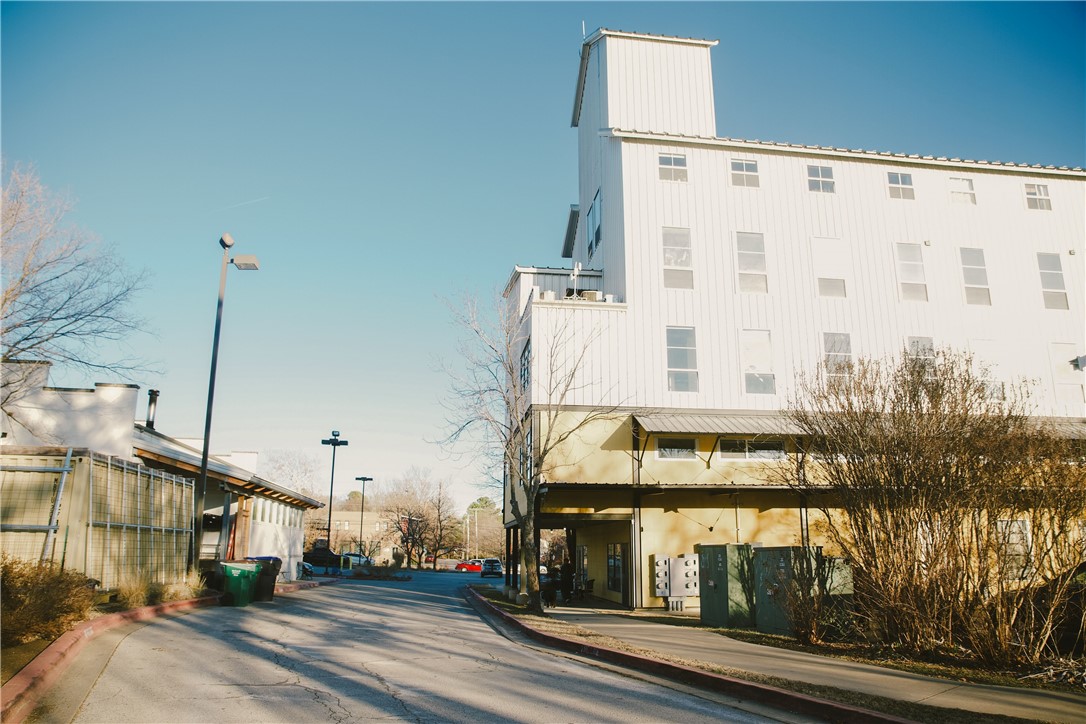 Mill District Hpr - Commercial Lease
