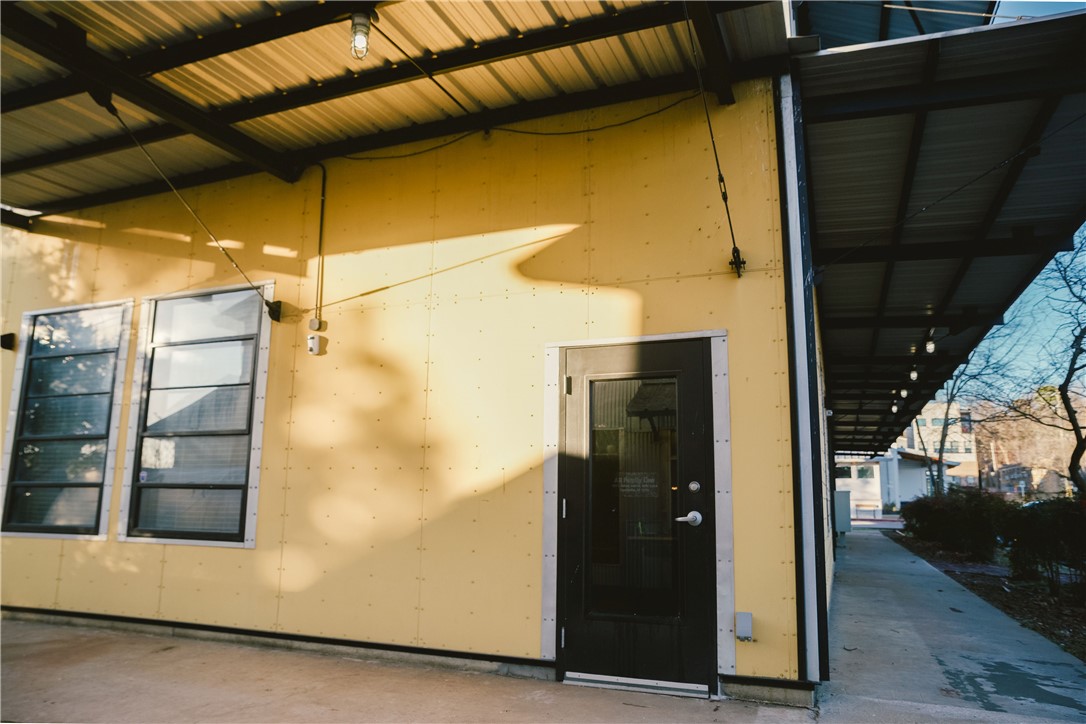 Mill District Hpr - Commercial Lease