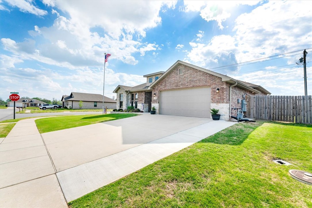 Grand Estates Ph 2 Gentry - Residential