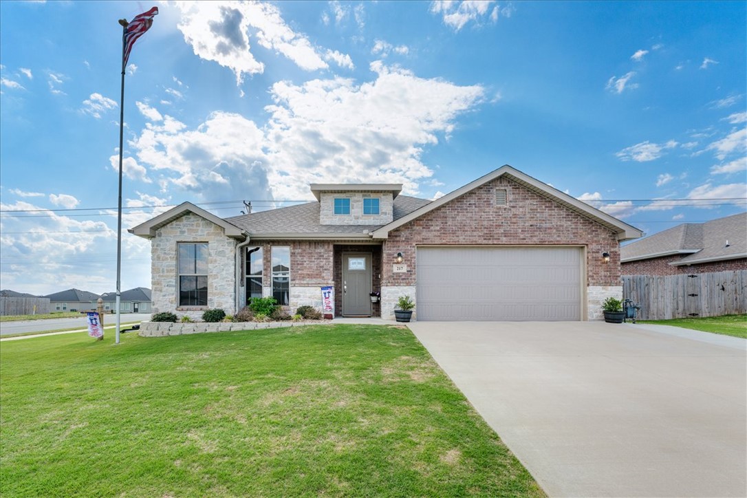 Grand Estates Ph 2 Gentry - Residential