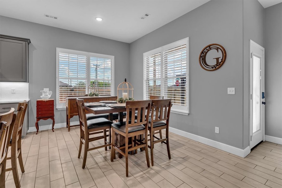 Grand Estates Ph 2 Gentry - Residential