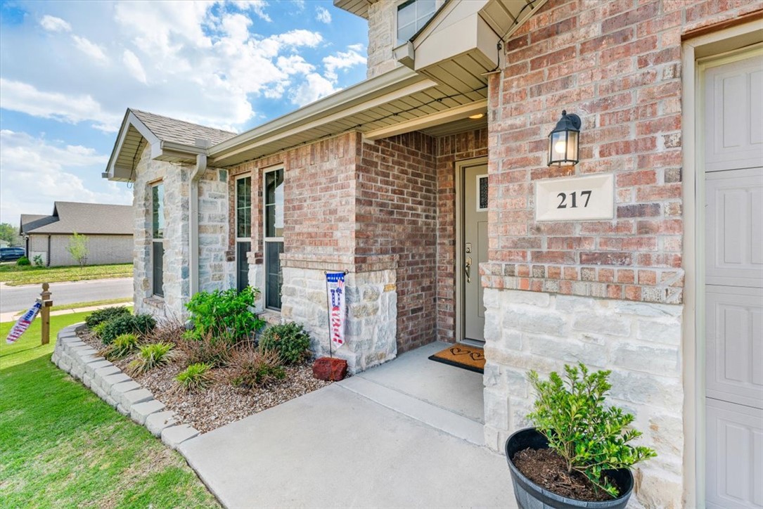 Grand Estates Ph 2 Gentry - Residential