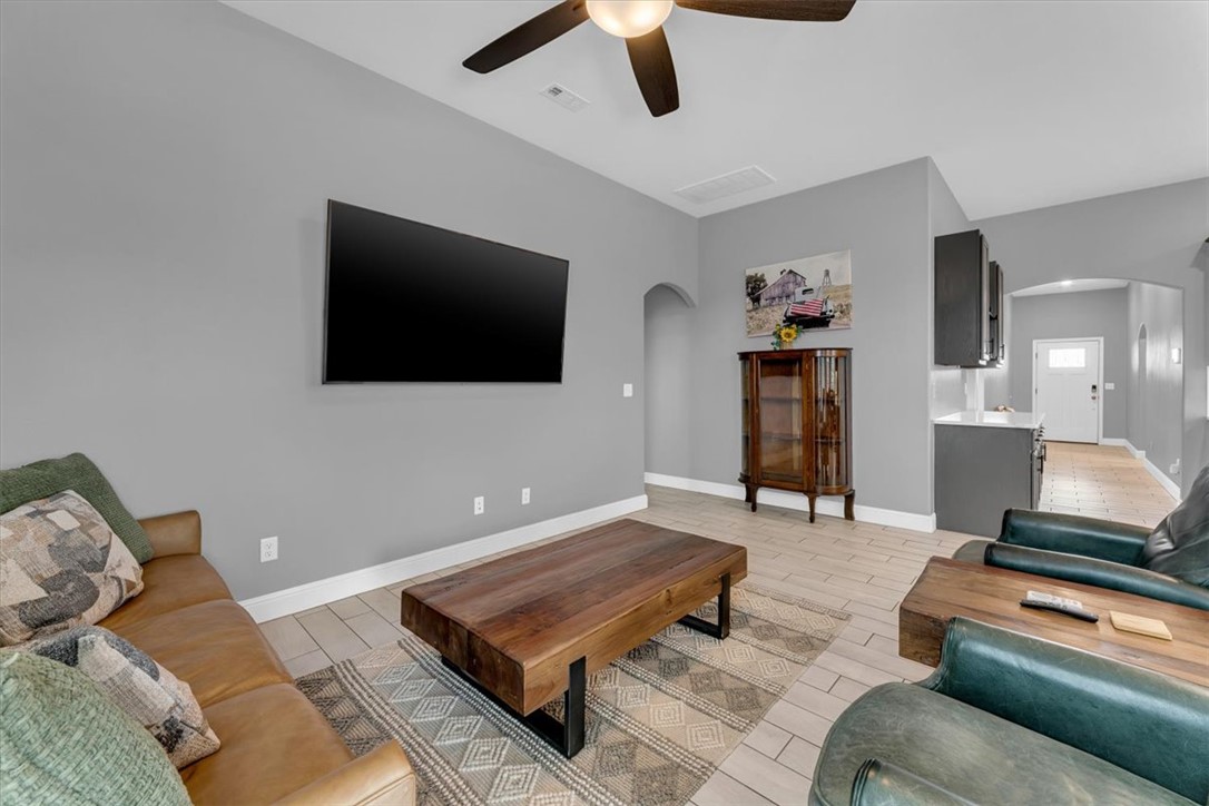 Grand Estates Ph 2 Gentry - Residential