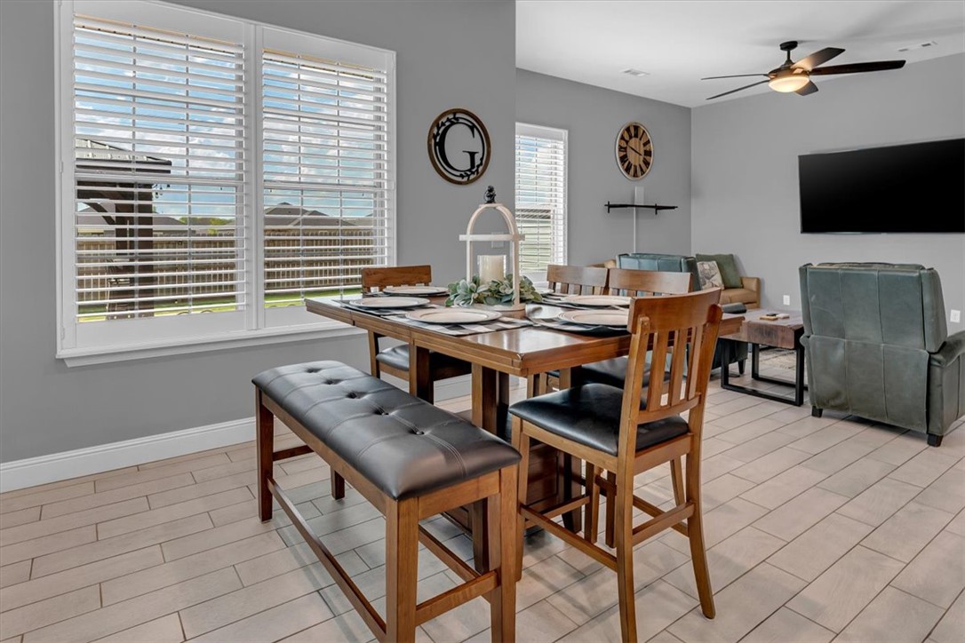 Grand Estates Ph 2 Gentry - Residential