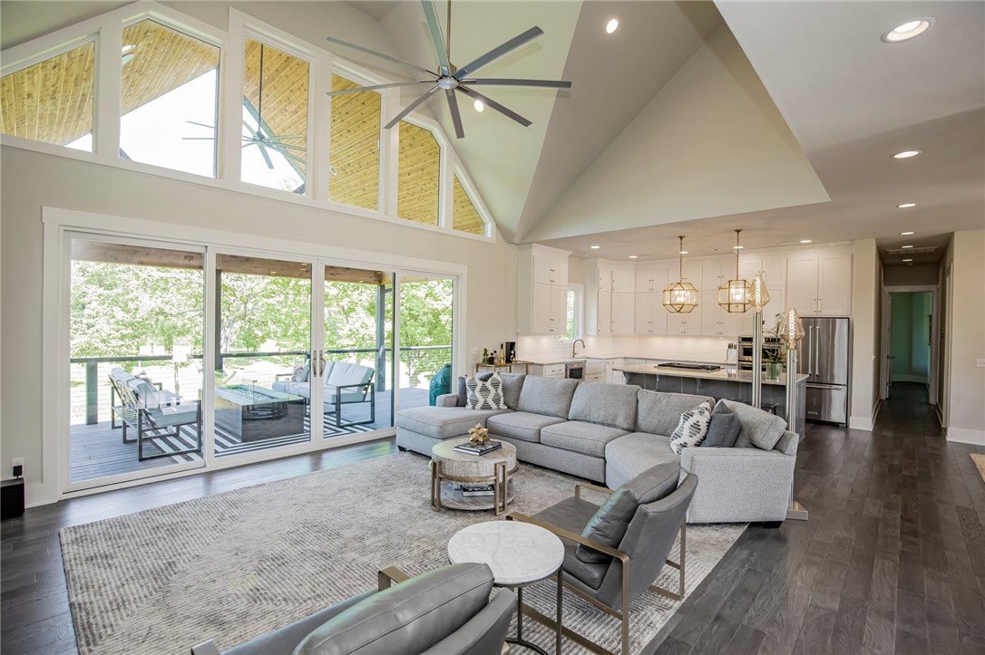 JP Estates Cave Springs - Residential