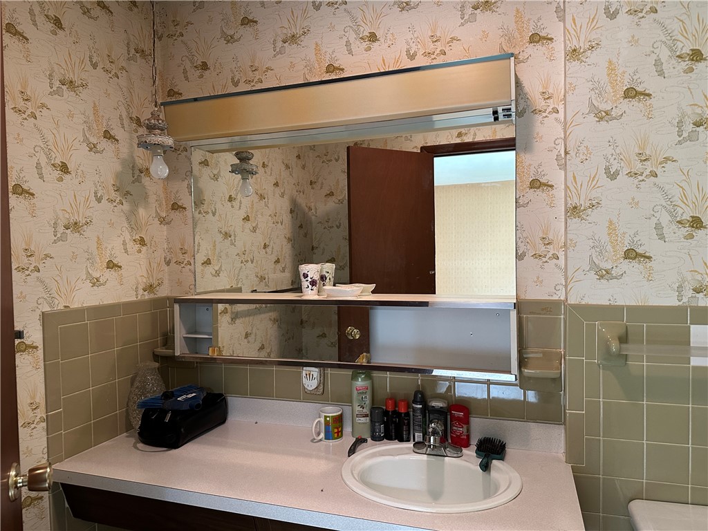 Briarwood East Condo - Residential