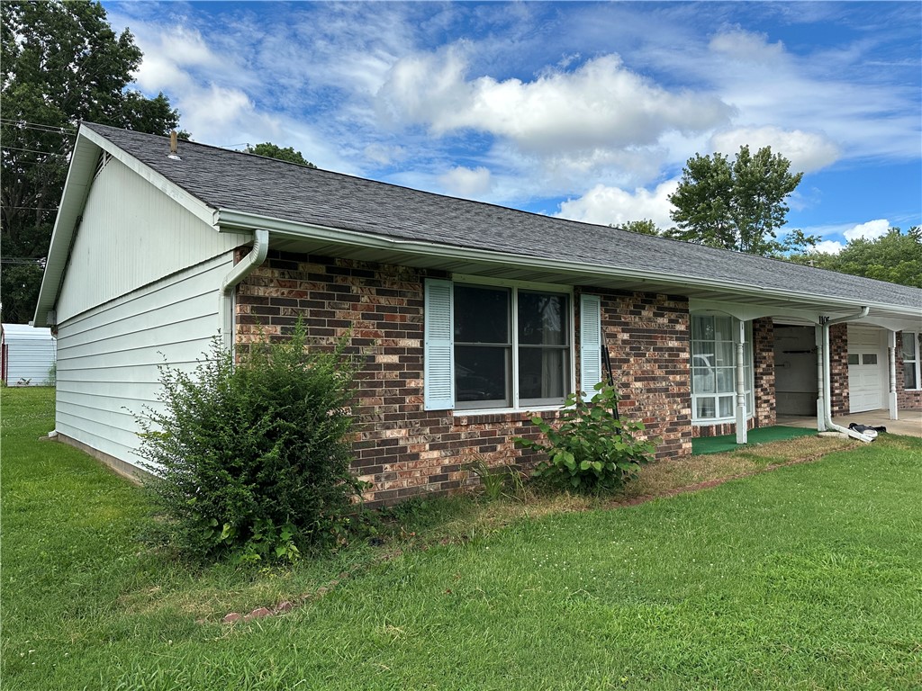 Enjoy low-maintenance living in this 2-bedroom, 2-bath condo located in a desirable 55+ community just minutes from Baxter Health. This clean and comfortable unit features carpet and linoleum flooring throughout and comes complete with a washer and dryer for added convenience. Relax in the enclosed sunroomāperfect for enjoying the outdoors without the bugsāor step out onto the patio for some fresh air. All appliances stay and everything is in working order and ready for your personal touch. Plus, no mowing or exterior maintenance means more time to enjoy life! With access to a community clubhouse and a great location near shopping, dining, and medical care, this condo offers incredible value. Schedule your showing today!