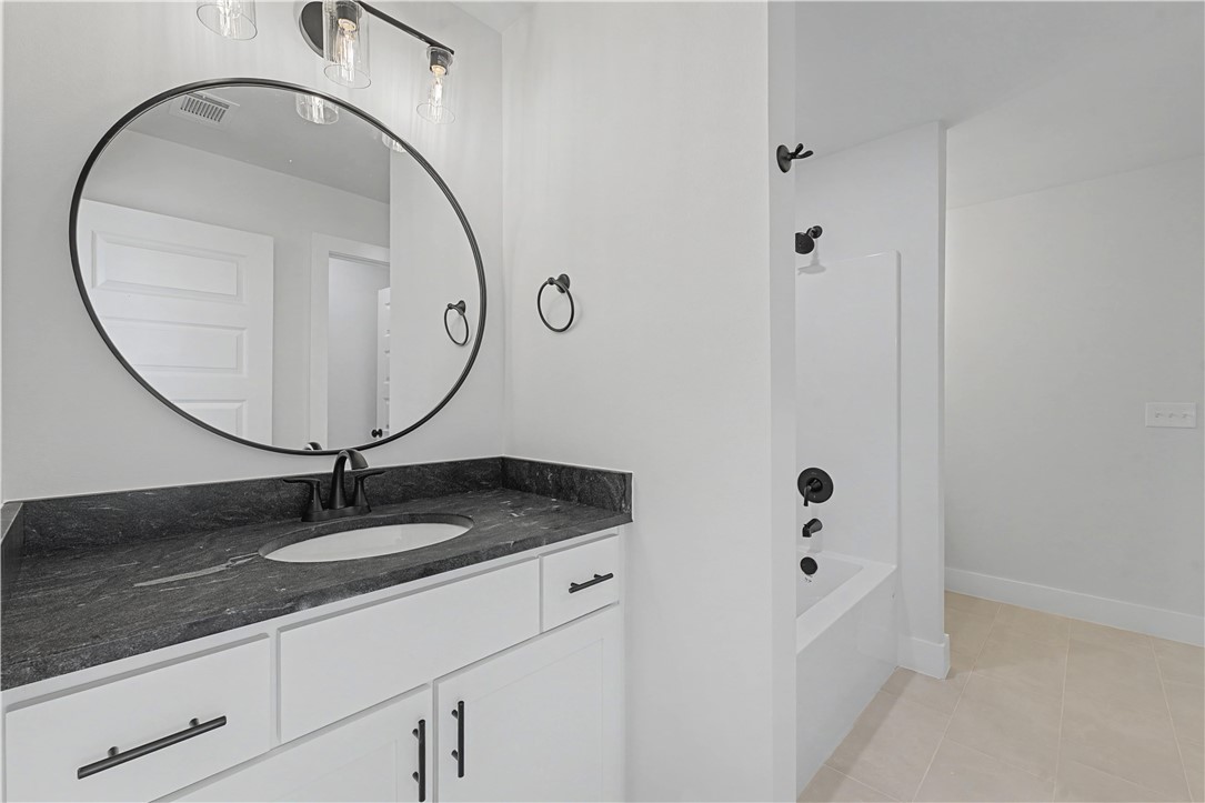 Diamond Estates Ph V Centerton - Residential