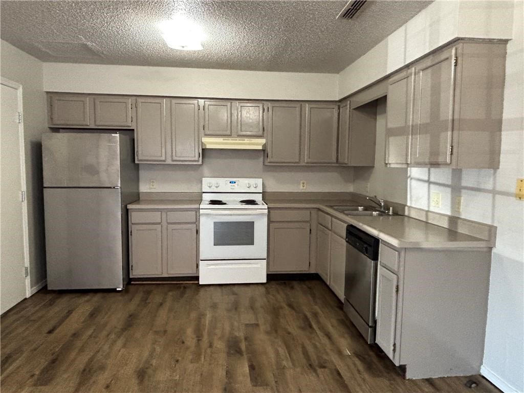 Butterfield Estates - Residential Lease