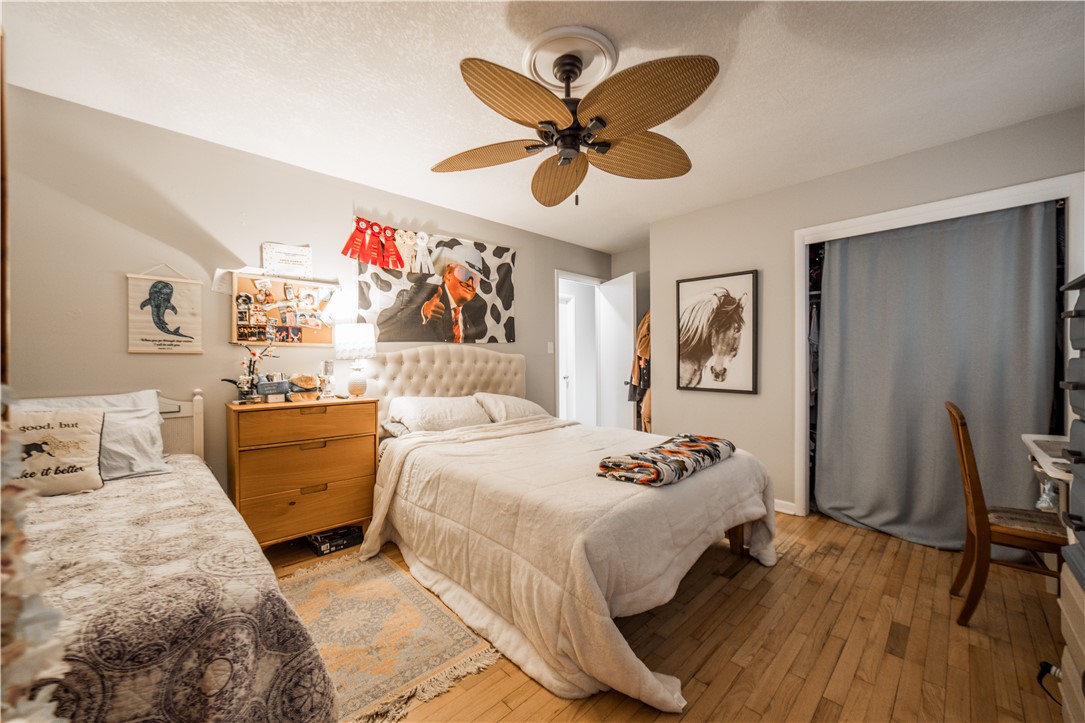 25-17-33-rural - Residential