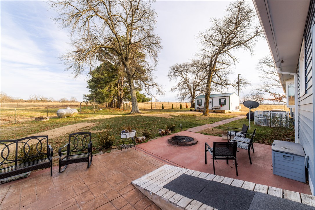 25-17-33-rural - Residential