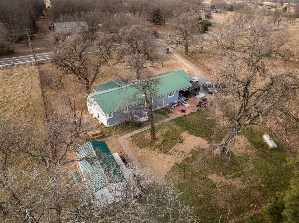 25-17-33-rural - Residential