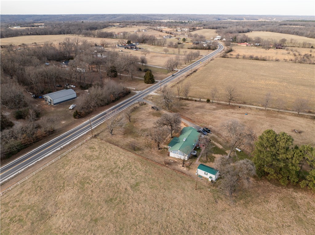 25-17-33-rural - Residential