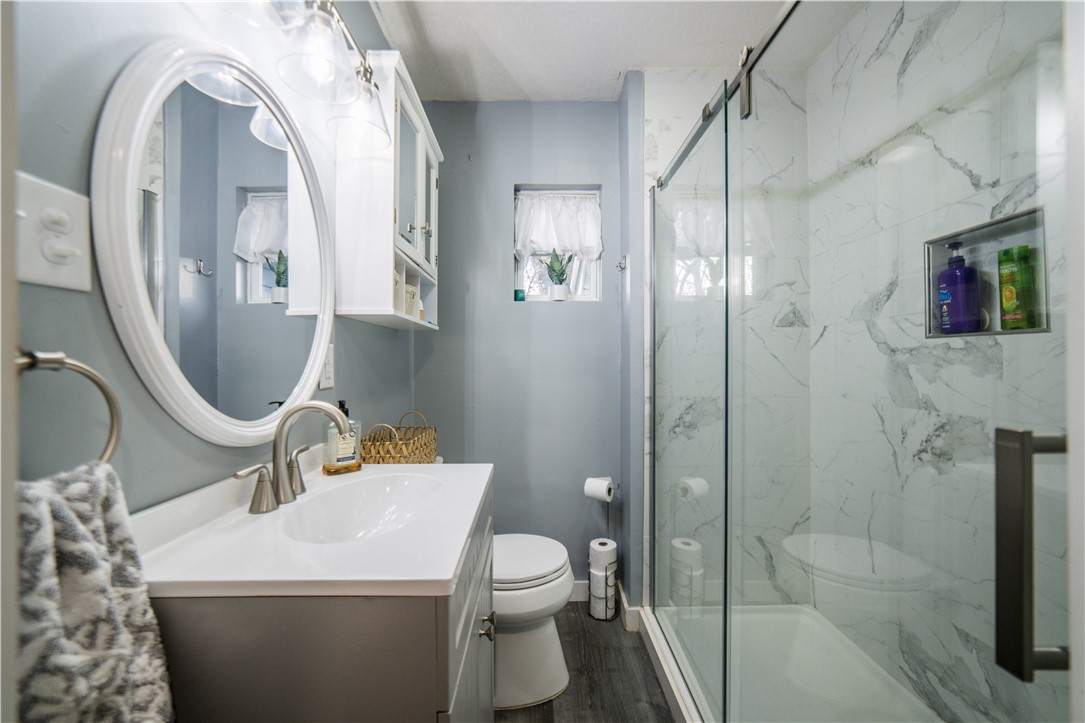 25-17-33-rural - Residential