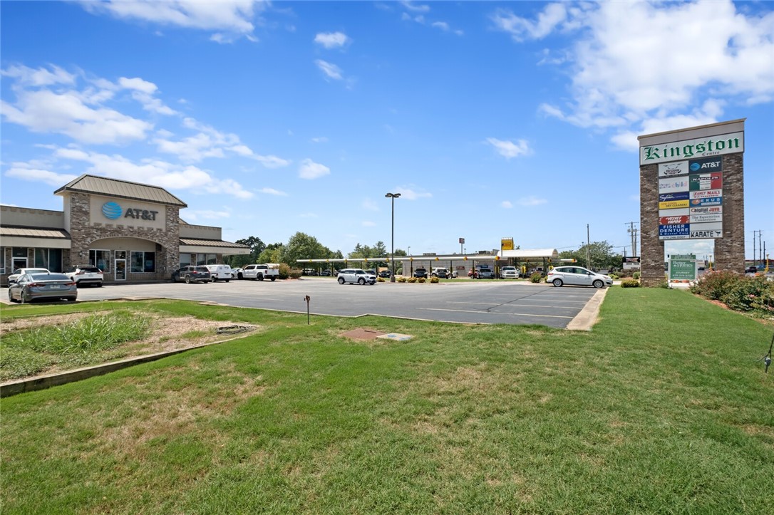 Kingston Centre Plaza - Commercial Lease