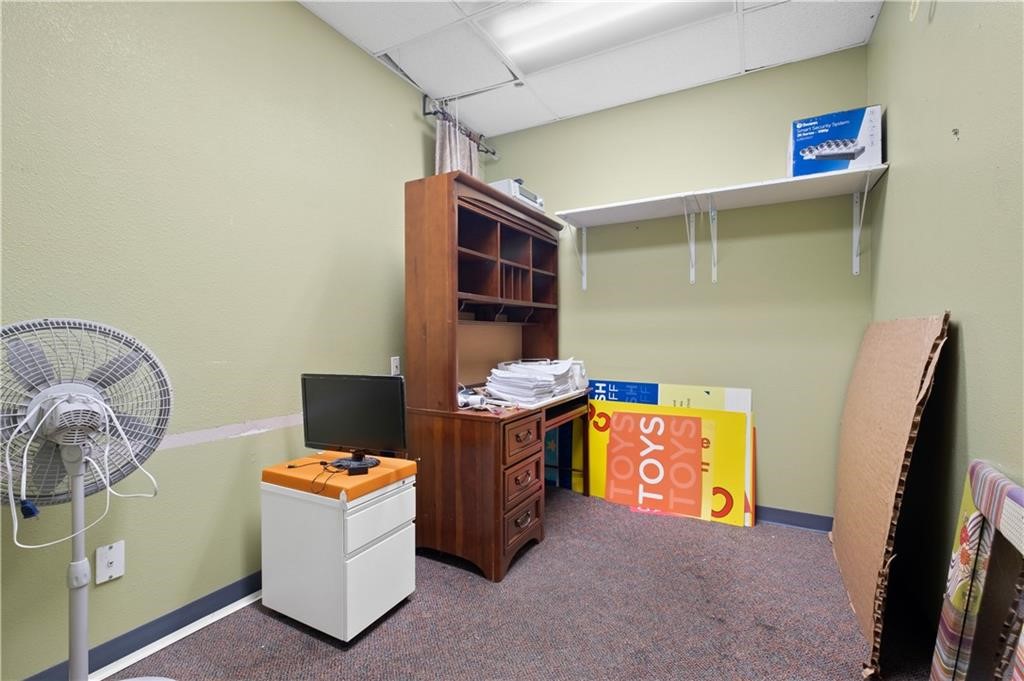 Kingston Centre Plaza - Commercial Lease