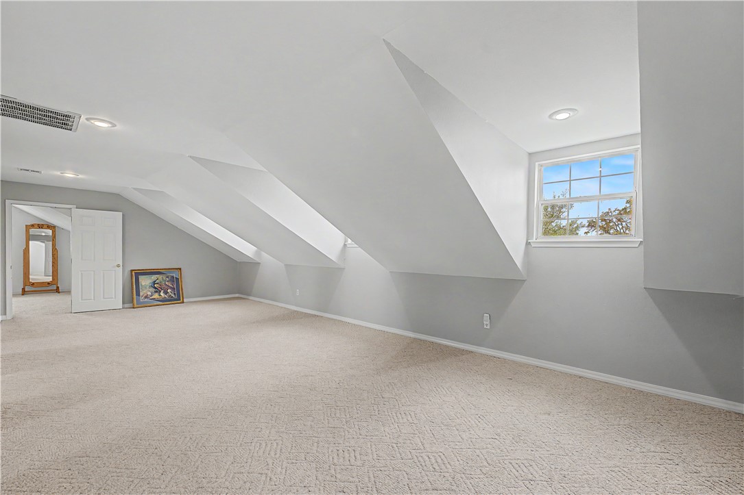 27-19-33-RURAL - Residential