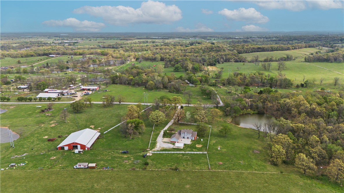 27-19-33-RURAL - Residential