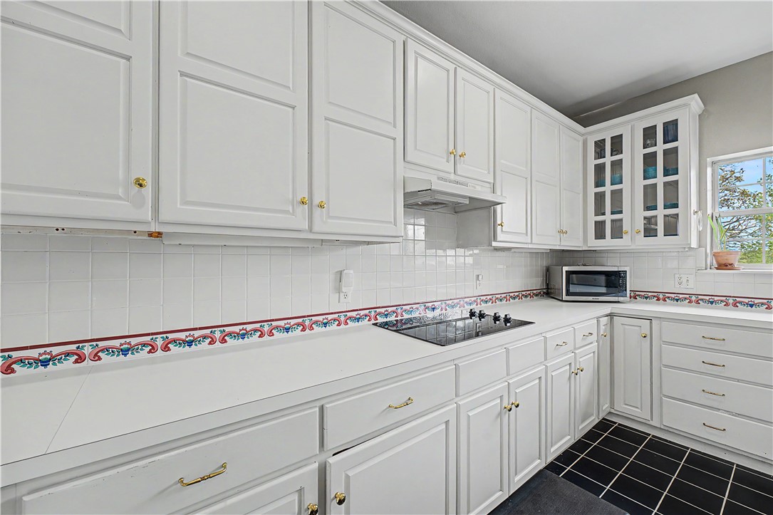 27-19-33-RURAL - Residential