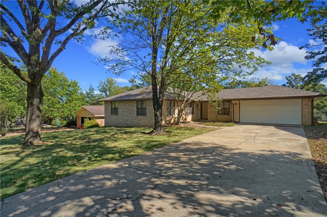 Elfin Glen - Residential