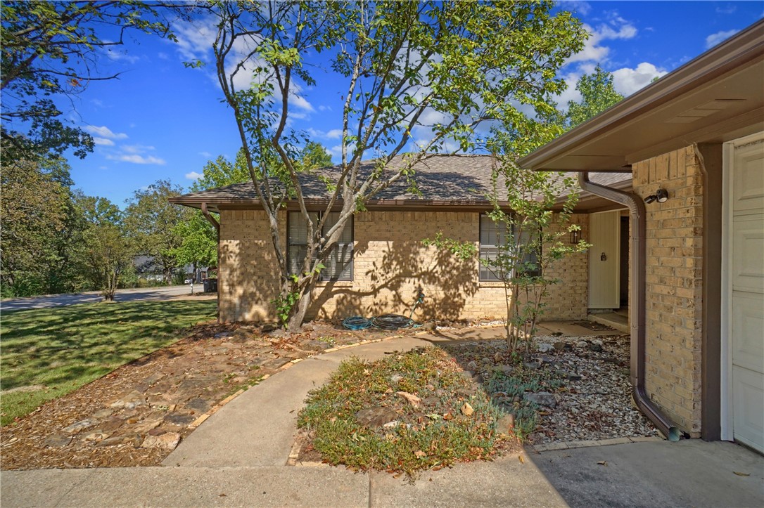 Elfin Glen - Residential