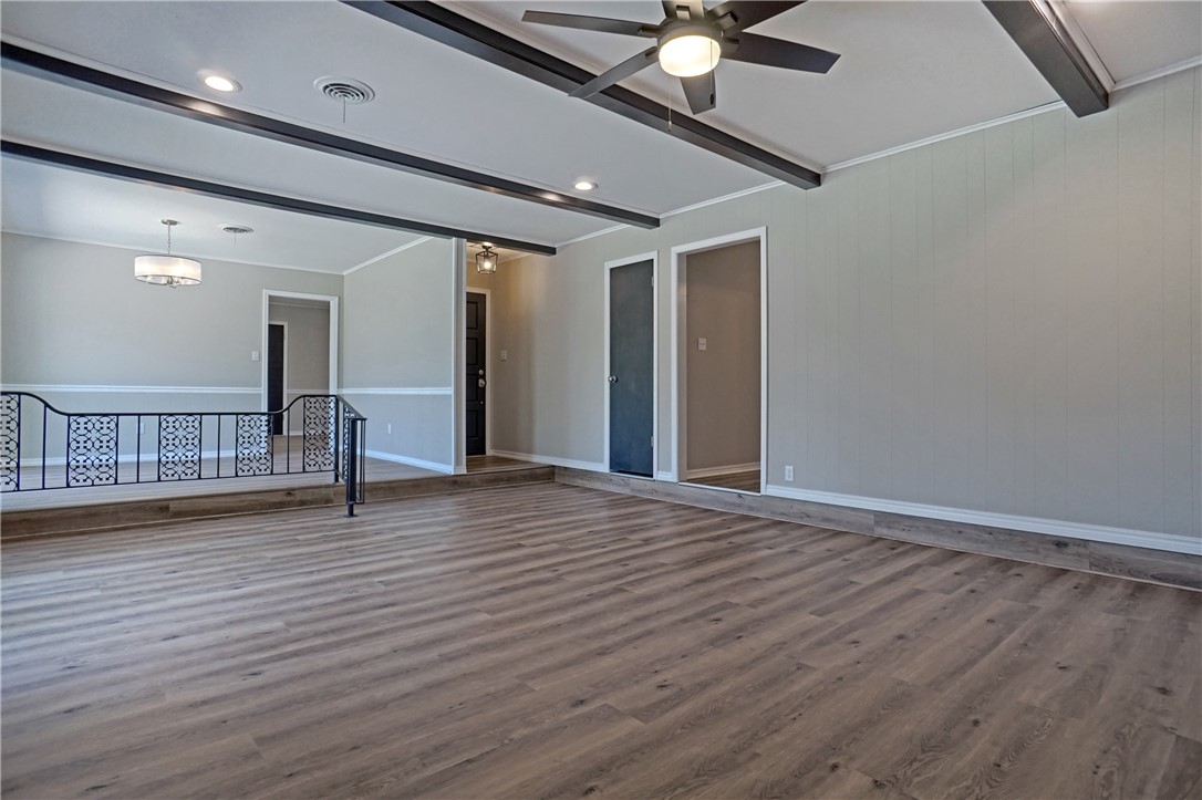 Elfin Glen - Residential