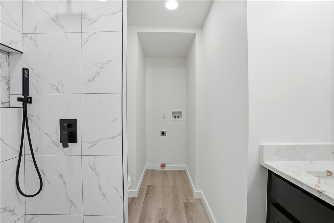 Fairground Add Rogers - Residential