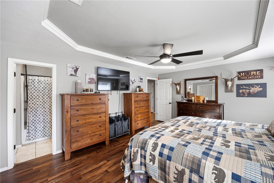 Country Cove Estates - Residential