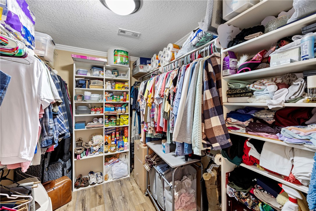 Country Cove Estates - Residential