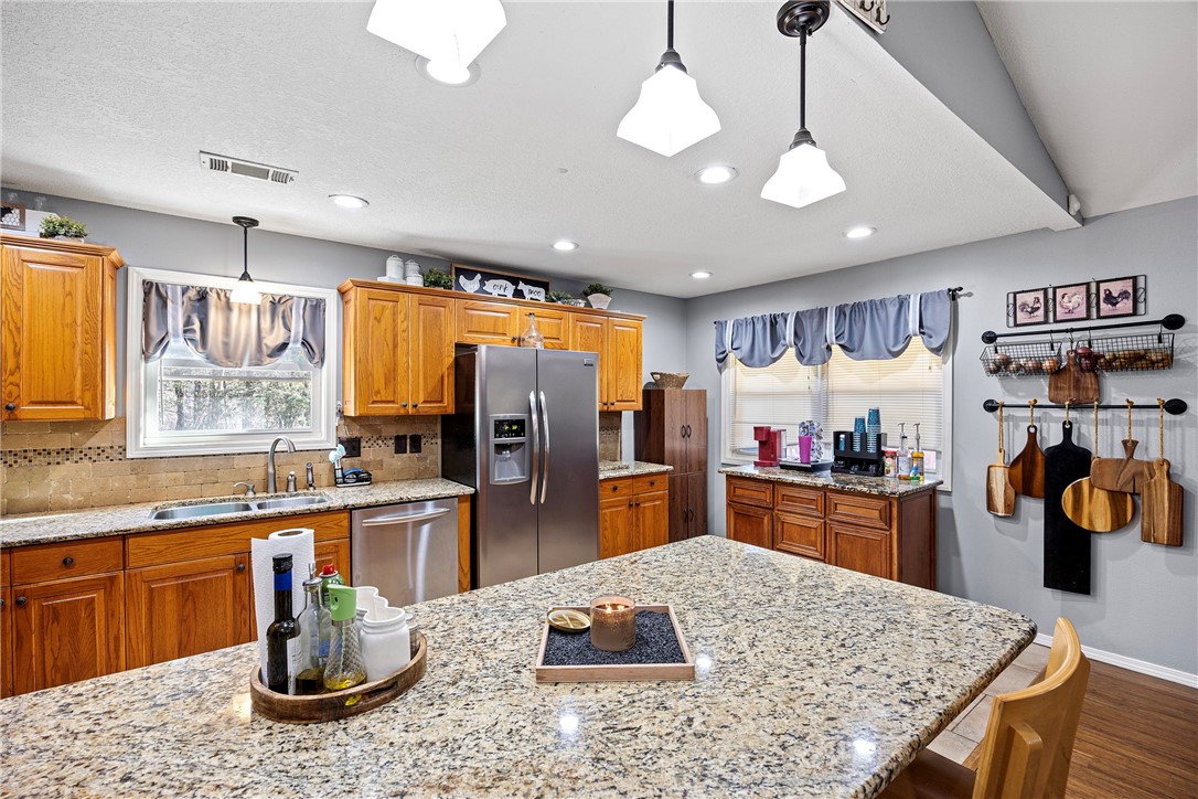 Country Cove Estates - Residential