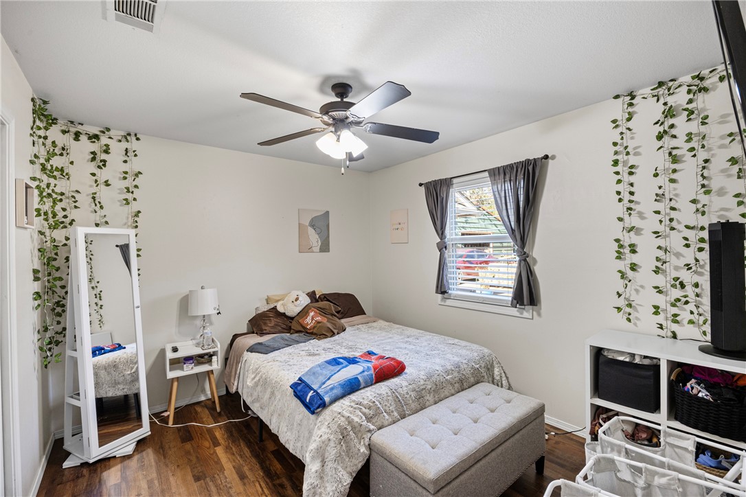 Country Cove Estates - Residential