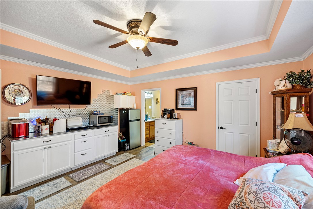 Country Cove Estates - Residential