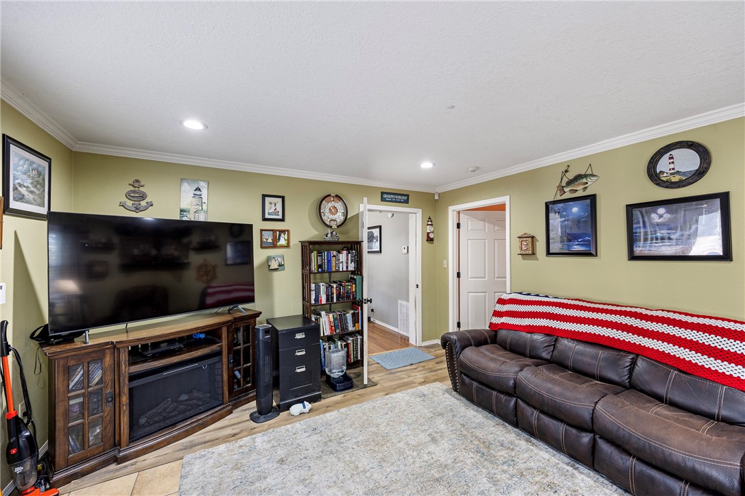 Country Cove Estates - Residential