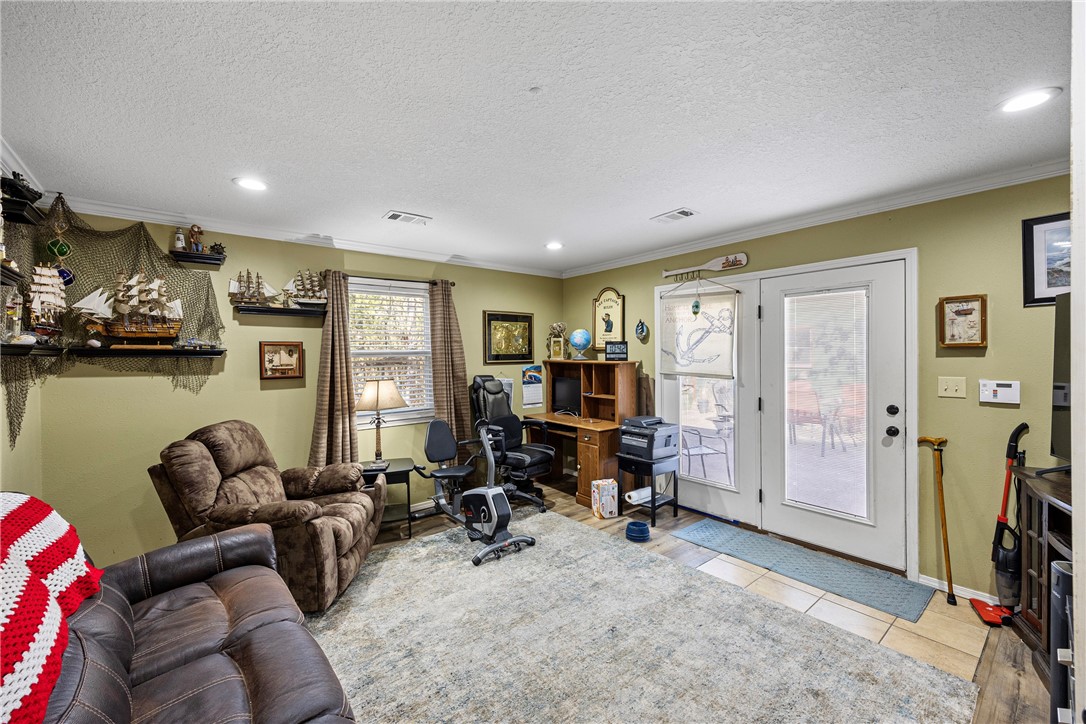 Country Cove Estates - Residential