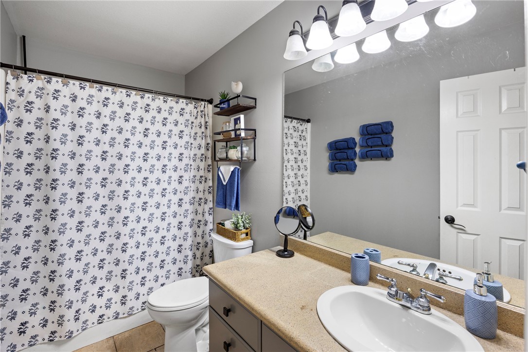 Country Cove Estates - Residential