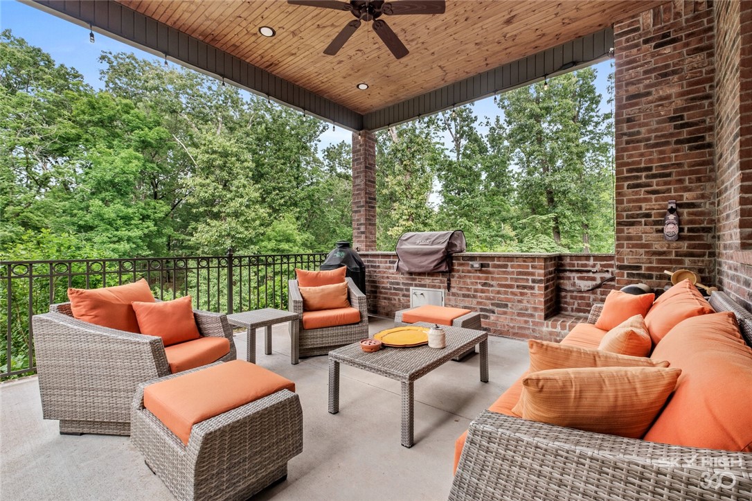 Versailles - Residential