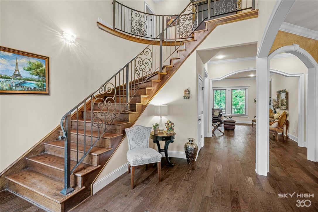 Versailles - Residential