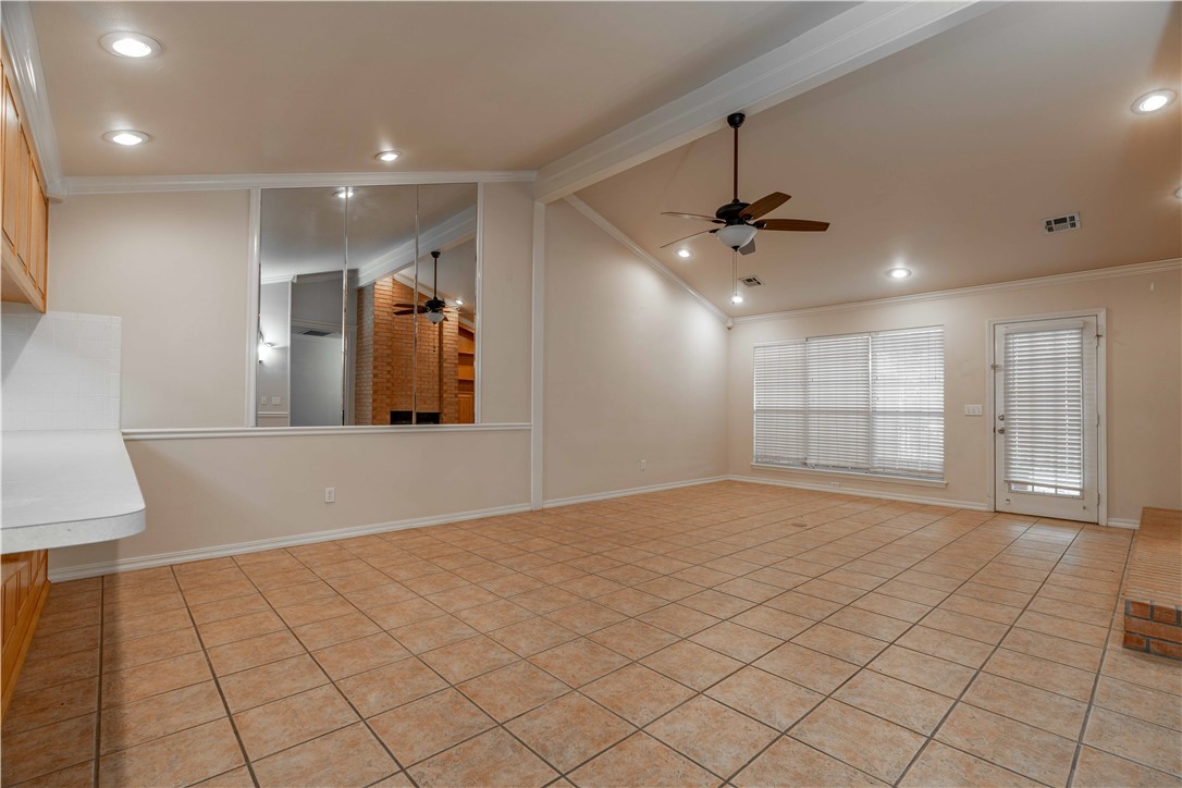 2580 & 2582 E Kantz Drive