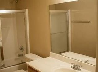 Stonegate Sub Bentonville - Residential Lease
