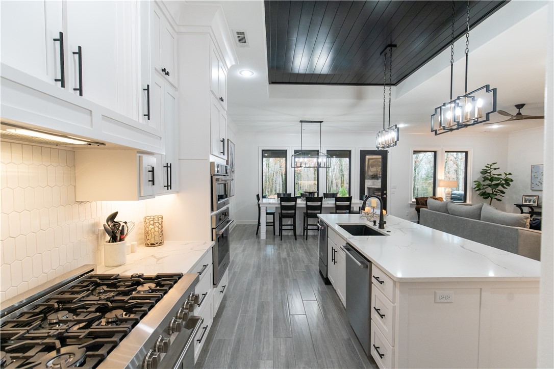 Oakview Estates I & Ii - Residential