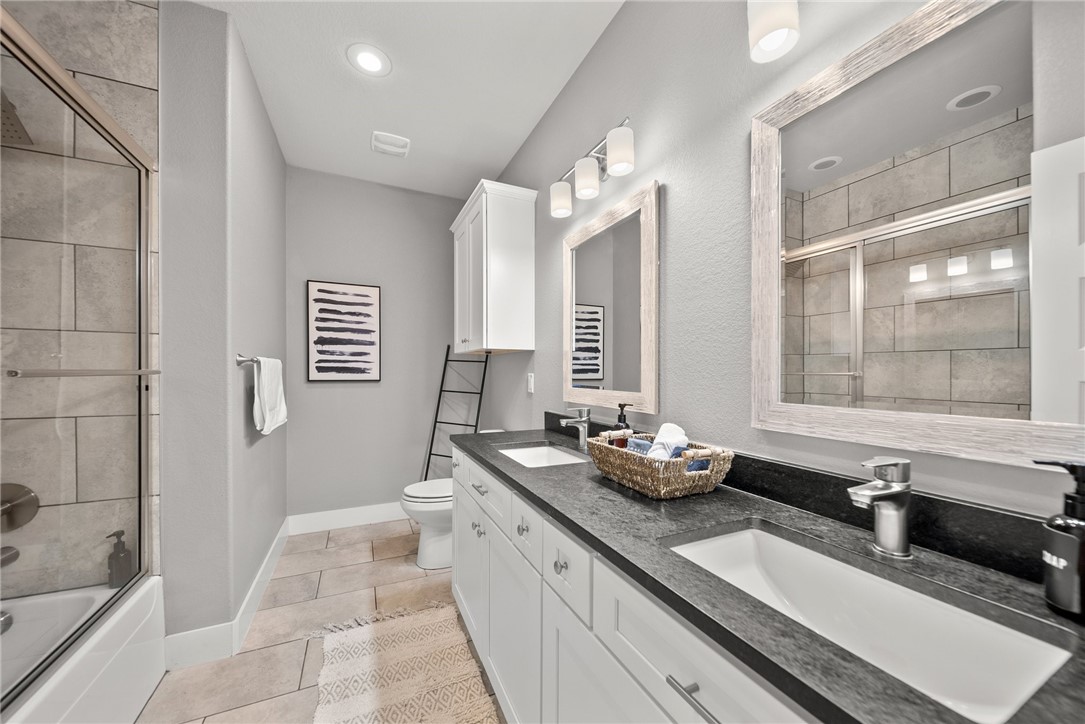 Shady Cove Sub - Residential