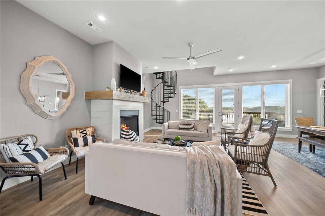 Shady Cove Sub - Residential