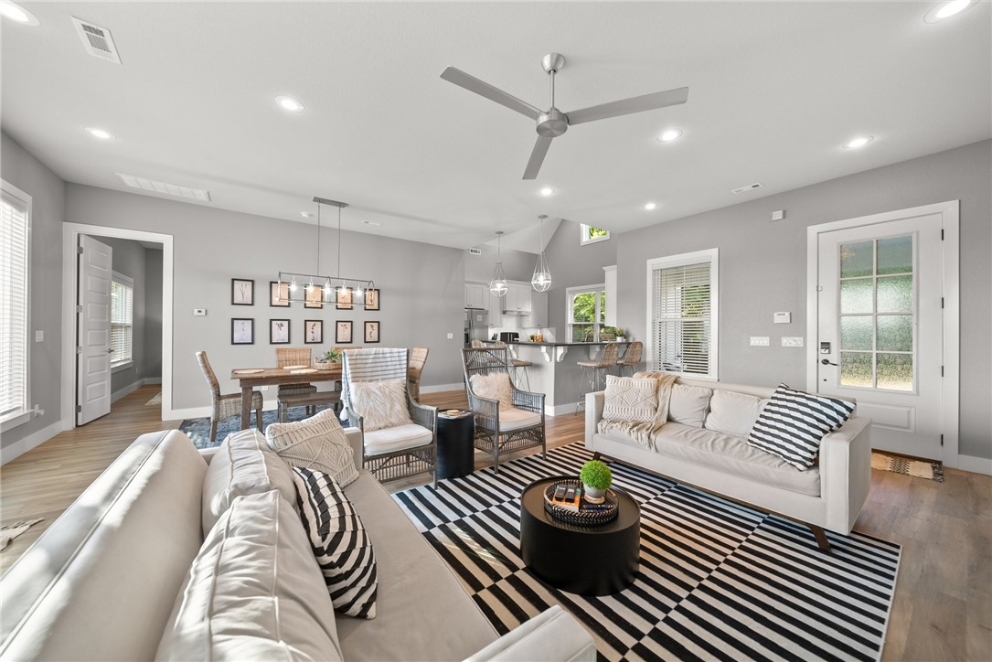 Shady Cove Sub - Residential