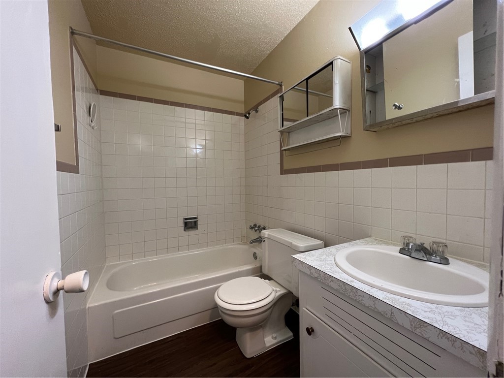 N/A - Residential Lease